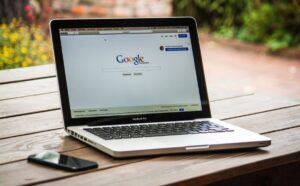 penerapan strategi SEO untuk industri wisata di Bali